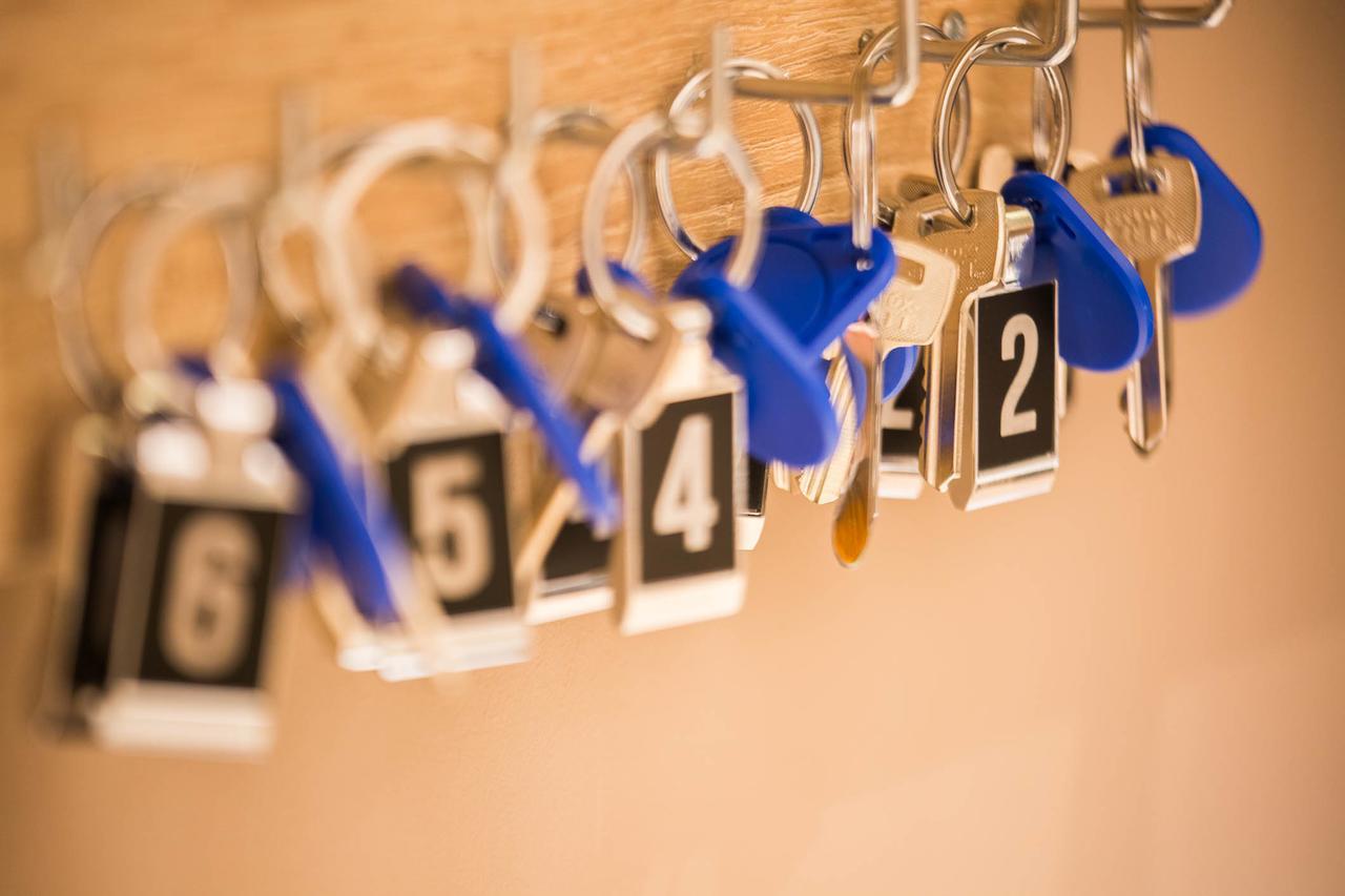 Centar Lux 2 Hostel Nagybecskerek Kültér fotó