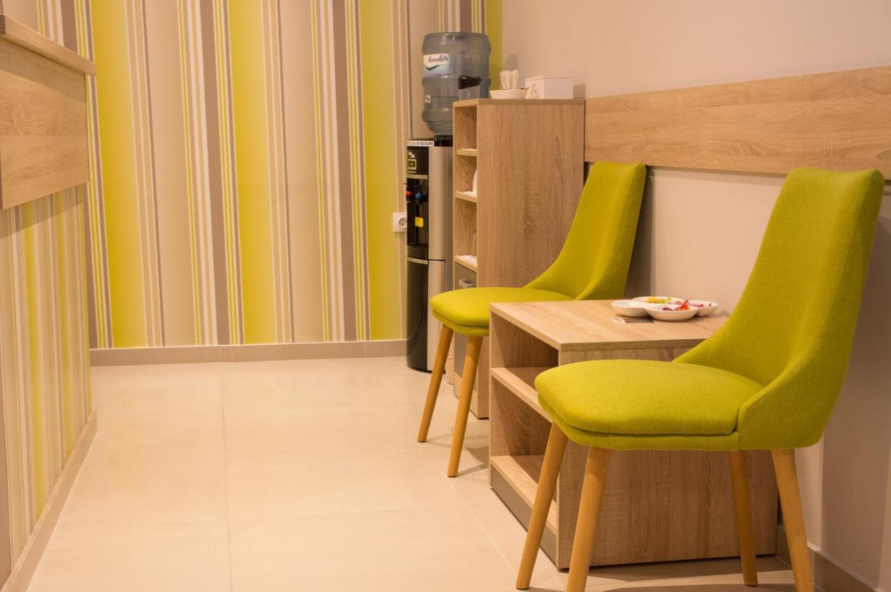 Centar Lux 2 Hostel Nagybecskerek Kültér fotó